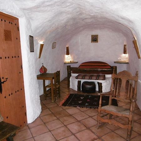 Cuevas Andalucia Konuk evi Baza Dış mekan fotoğraf