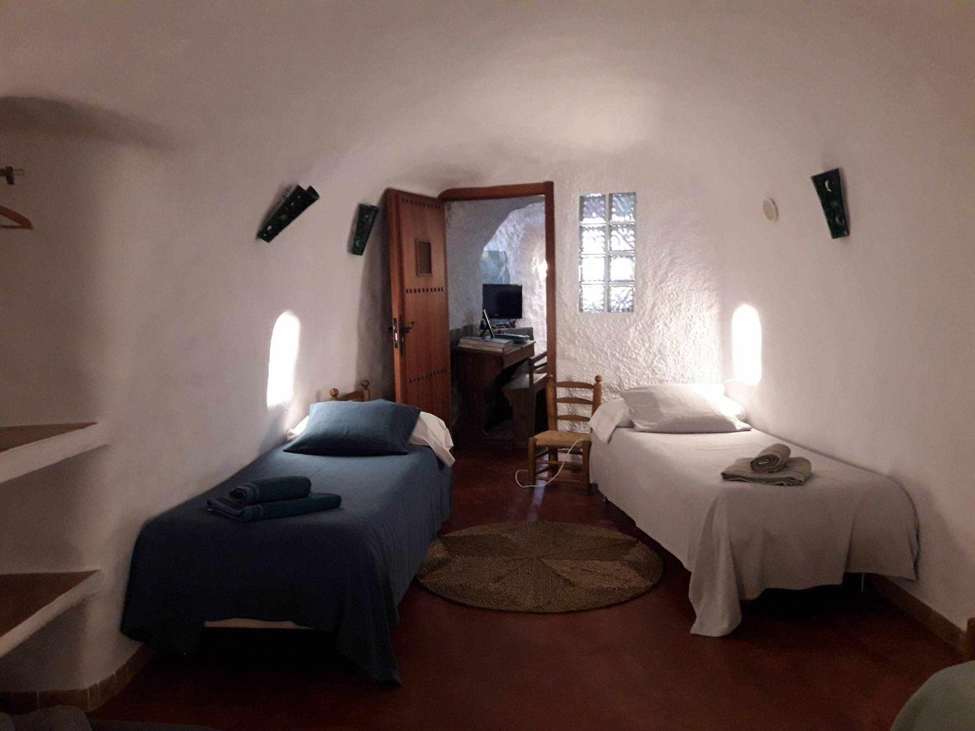 Cuevas Andalucia Konuk evi Baza Dış mekan fotoğraf